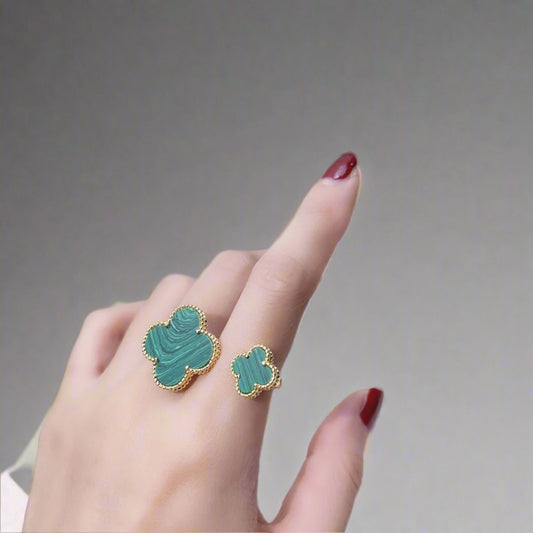 18K Magic Alhambra Malachite Clover Ring