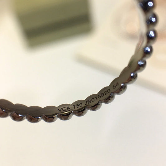 18K Perl̩e Pearls Bracelet