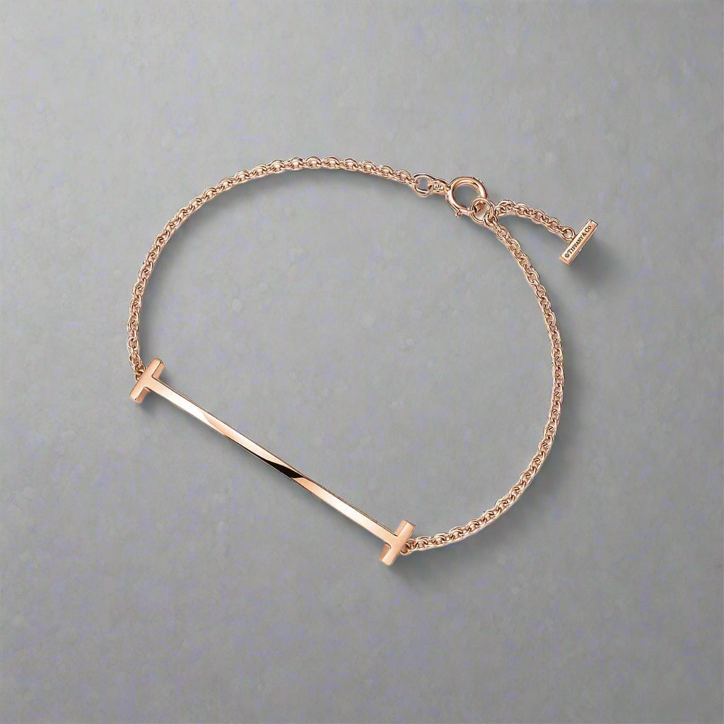 18K T Smile Bracelet