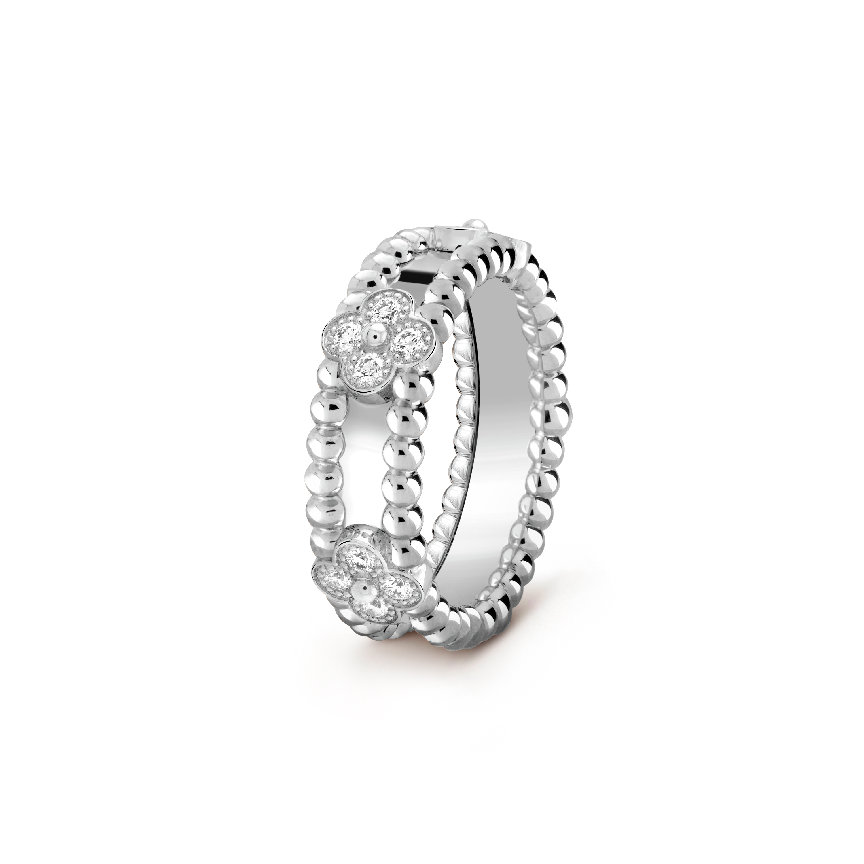 18K White Gold Perl̩e Clovers Ring