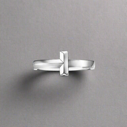 18K T T1 Ring