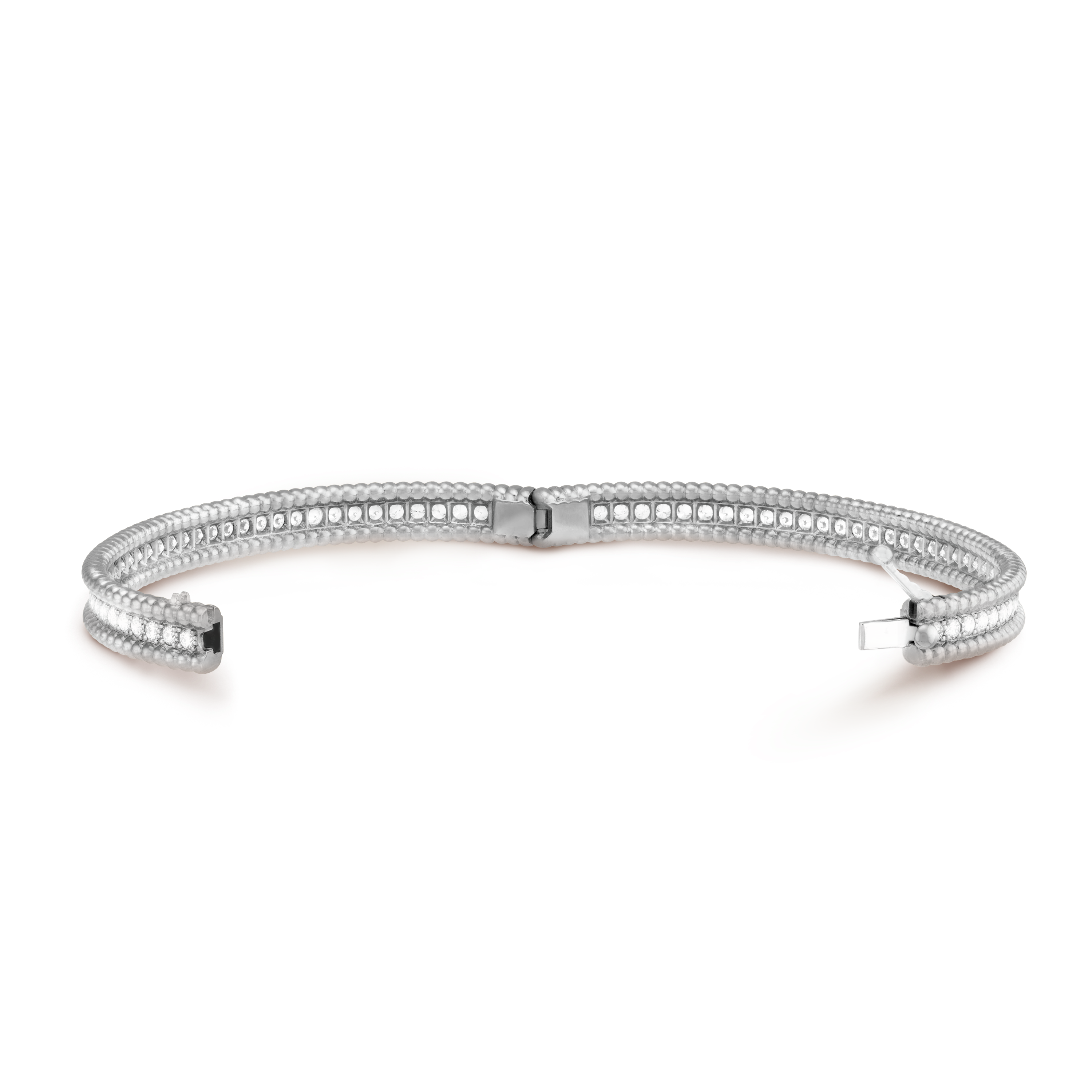 18K Perl̩e Diamonds One Row Bracelet