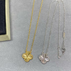 18K Vintage Alhambra Pendant Clover Necklace