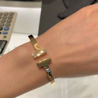 18K T Square Bracelet