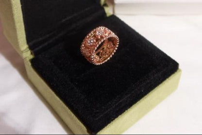 18K Perl̩e Clovers Ring