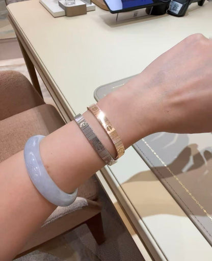 18K Love Unlimited  flexible Bracelet