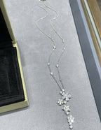 18K Folie Des Pr̩s Pendant Necklace