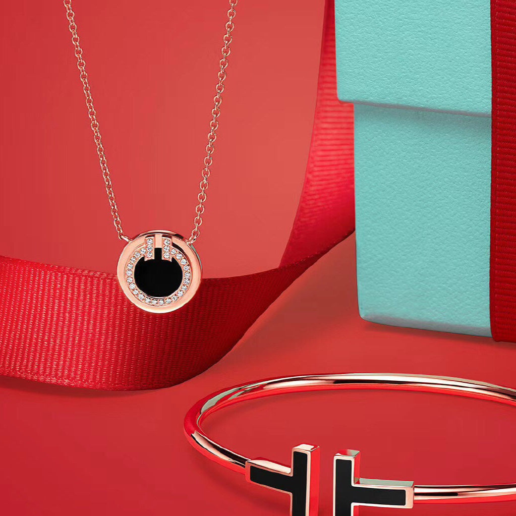 18K T Black Bracelet