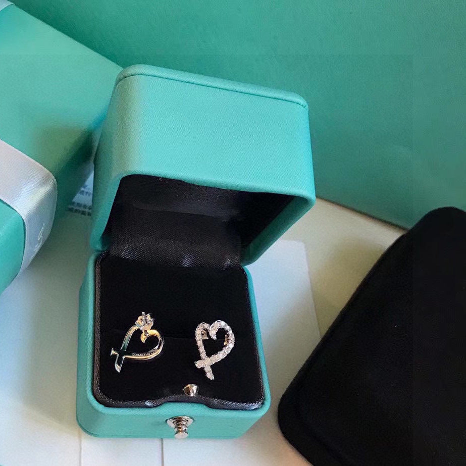 18K T Diamond Earrings