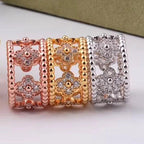 18K Perl̩e Clovers Ring