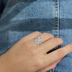 18K T Vinatge Flower Ring