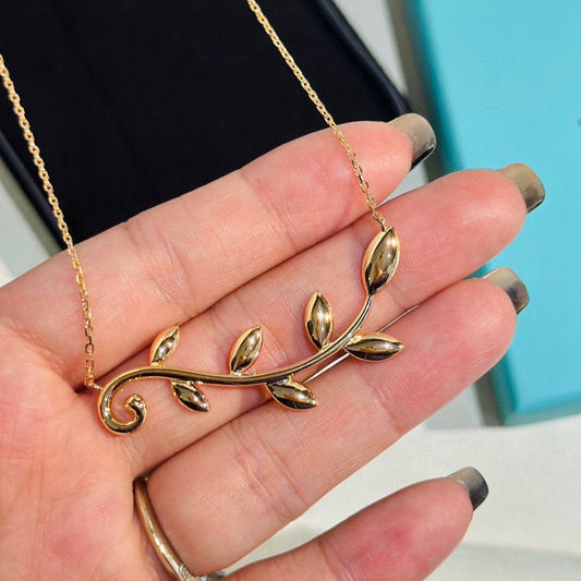 18K T Olive Leaf Vine Pendant Necklace