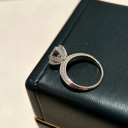18K T Pav̩ T Setting Engagement Ring