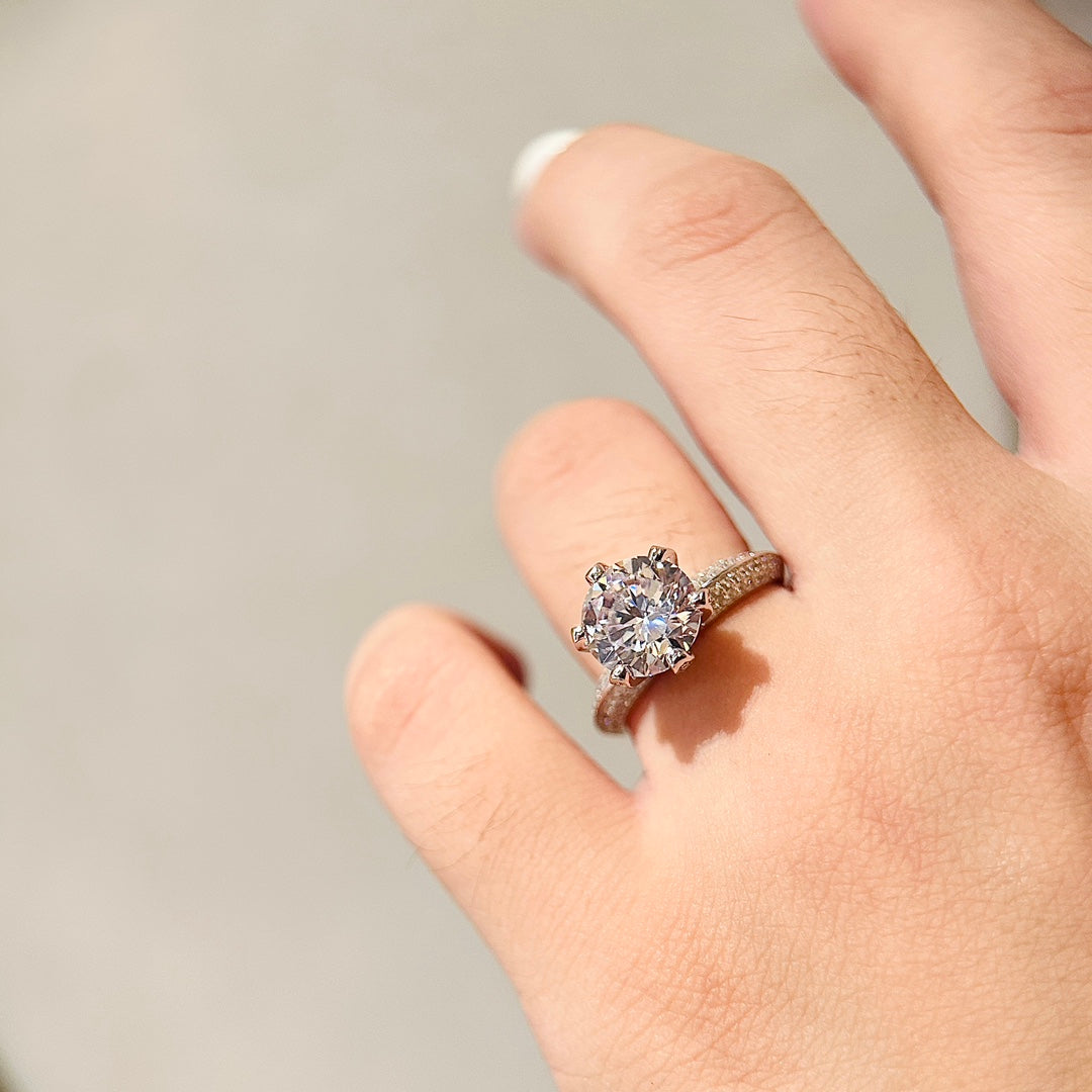18K T Pav̩ T Setting Engagement Ring