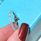 18K T Diamond Wire  Ring